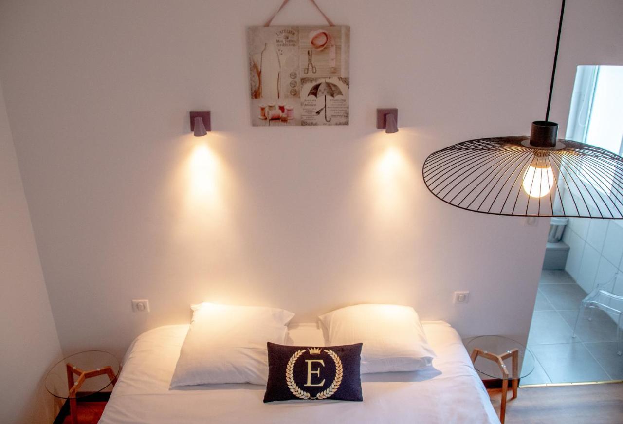 Hôtel&Gastronomie - La Table de l'Europe Villeréal Extérieur photo