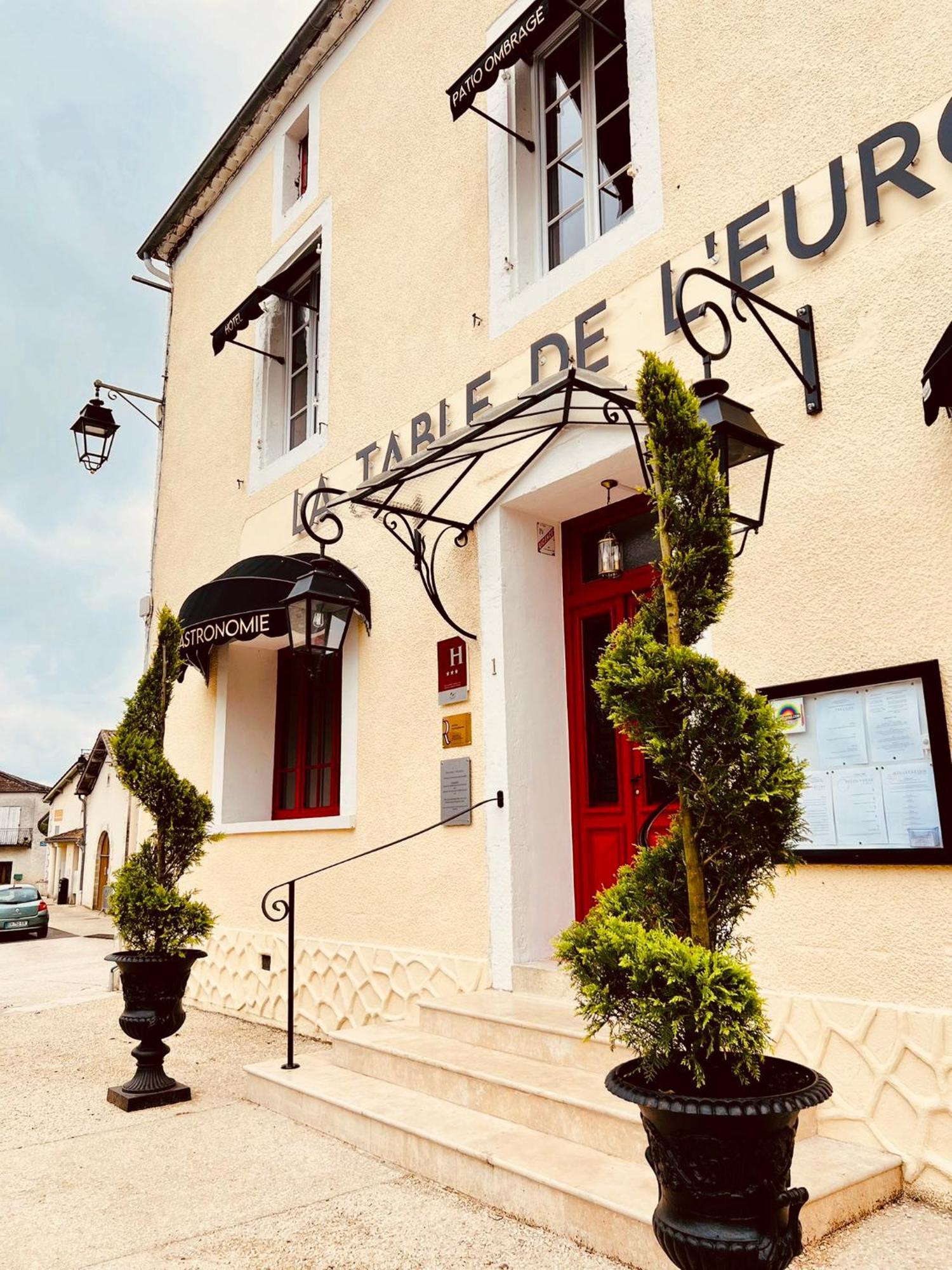 Hôtel&Gastronomie - La Table de l'Europe Villeréal Extérieur photo
